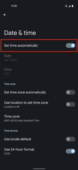 alternar la opción de configuración de hora automática